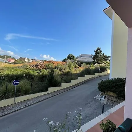 Condominio Encantador Com Piscina E Jardim * Ericeira