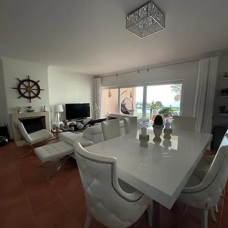 Apartment Condominio Encantador Com Piscina E Jardim